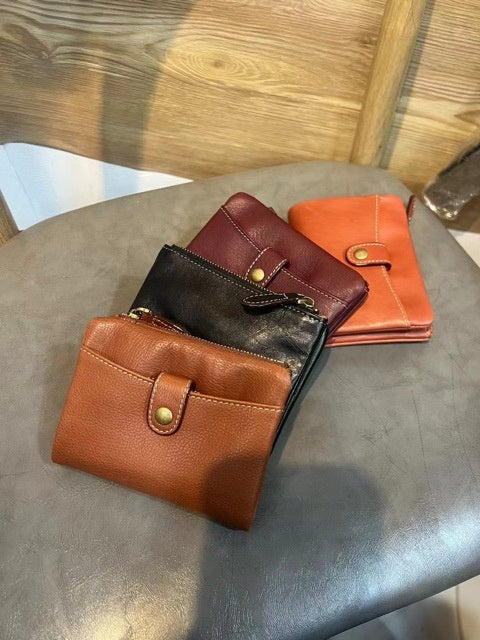 2432D /Wallet