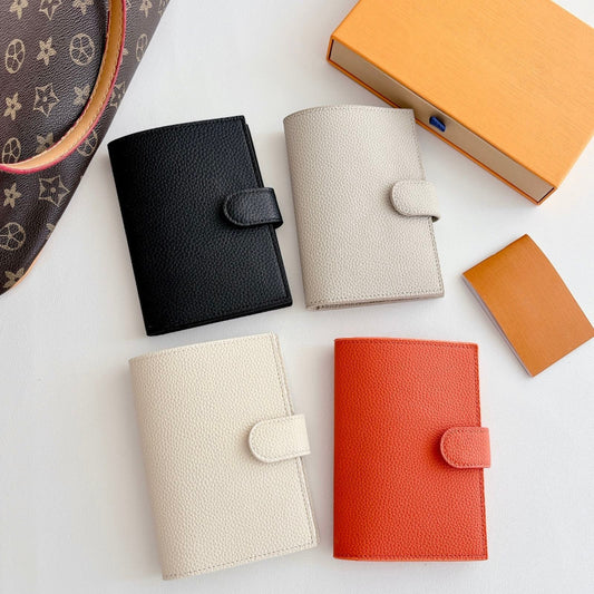 18-22D/Passport Cover