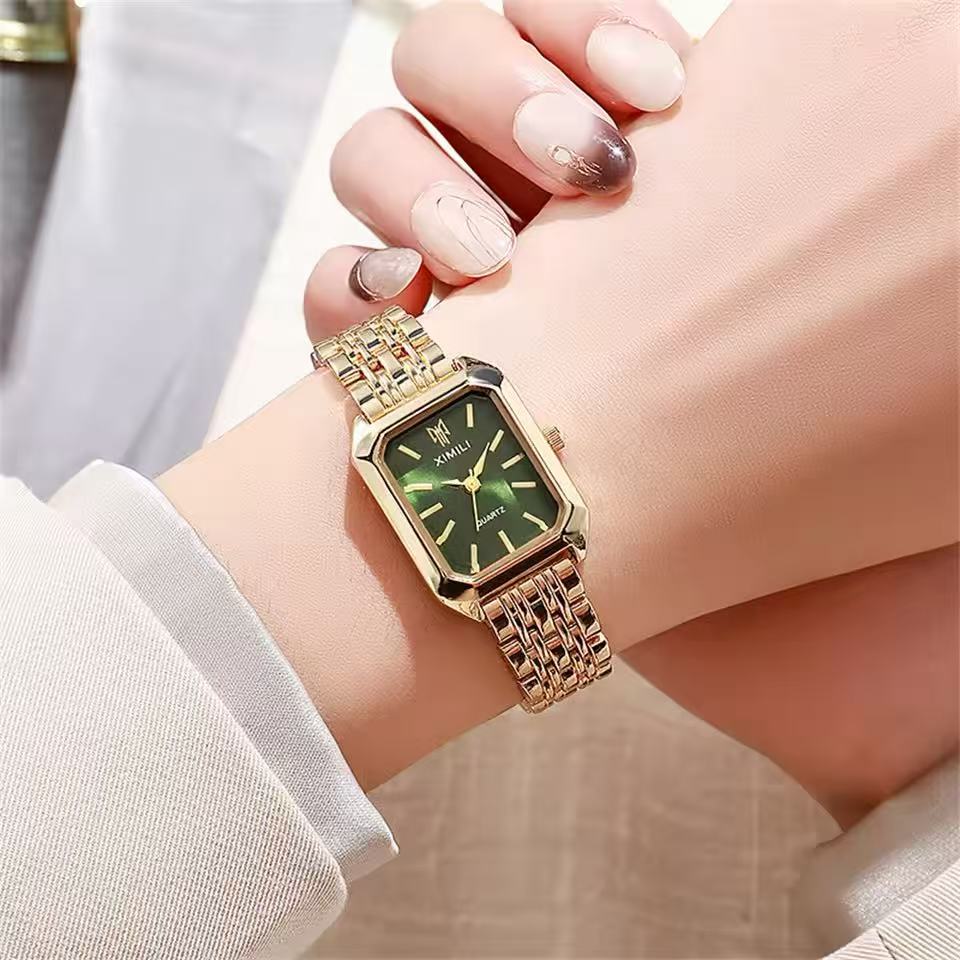 25-35B /Watch